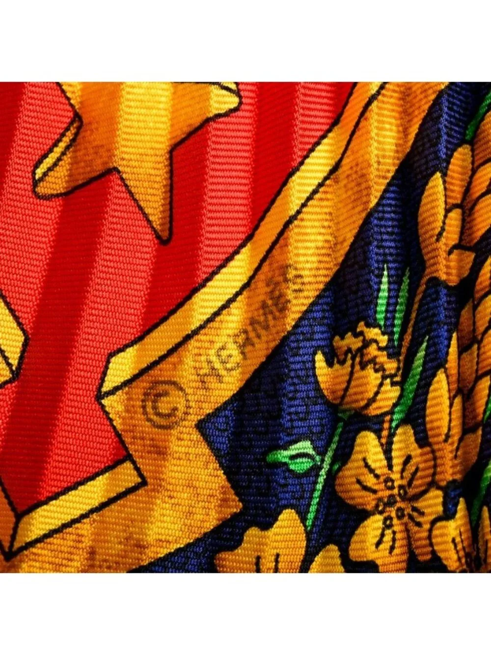 Hermes Scarf Pleats Carre - Picture 7 of 8